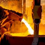 Завод Aurubis у Гамбурзі, що обігріває місто