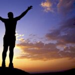 Зображення, яке ілюструє вплив подорожей на особистісний ріст